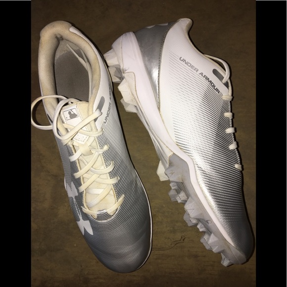 UA Leadoff Low RM Cleats White Silver Men Sz 9.5 - Picture 2 of 16